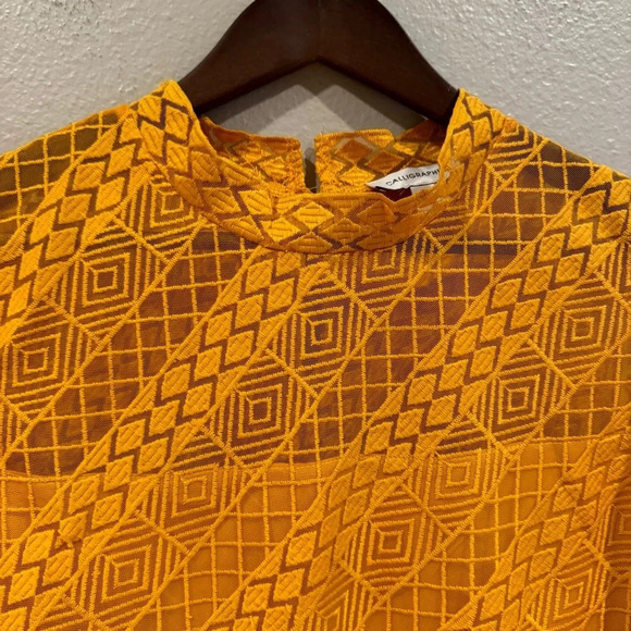 Calligraphie Yelow Goldenrod Lace Sleeveless Ruffle Sleeve Top High Neck Sz XL - Picture 2 of 10